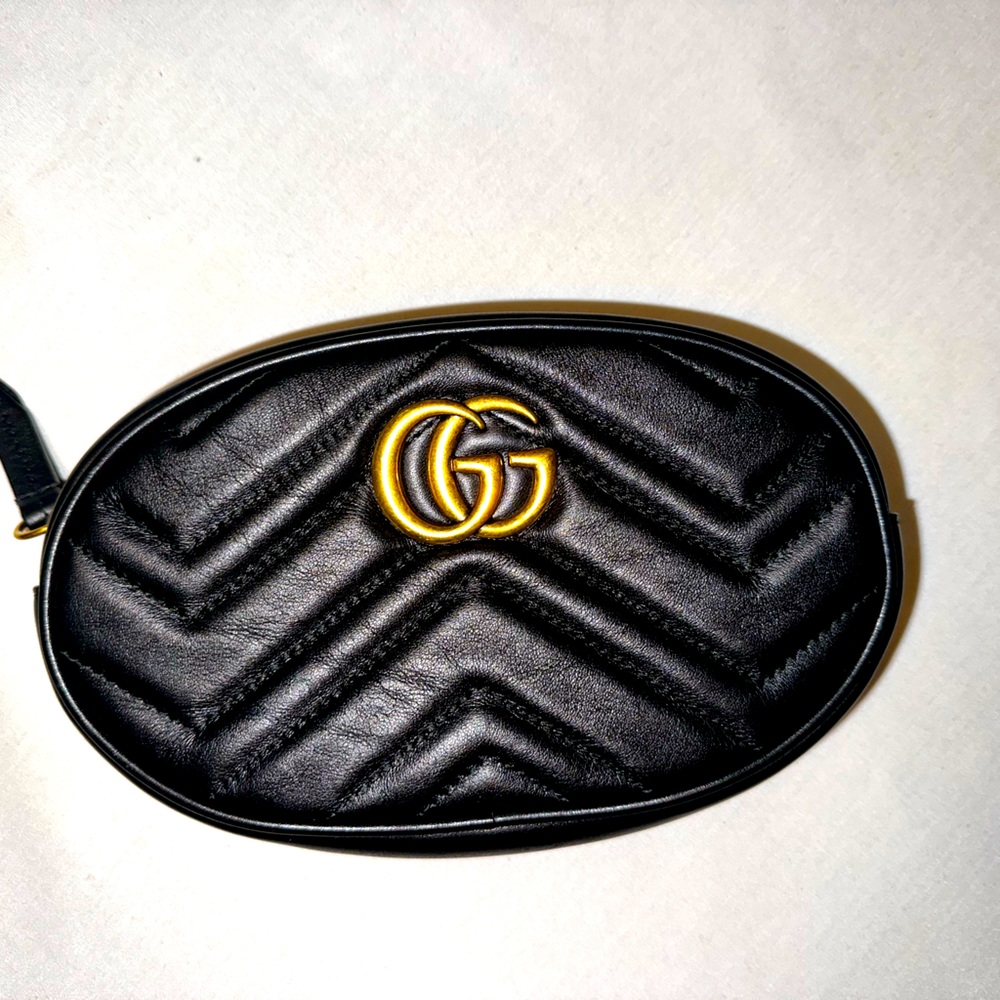 Gucci black Marmont Fanny Pouch. NO BELT.